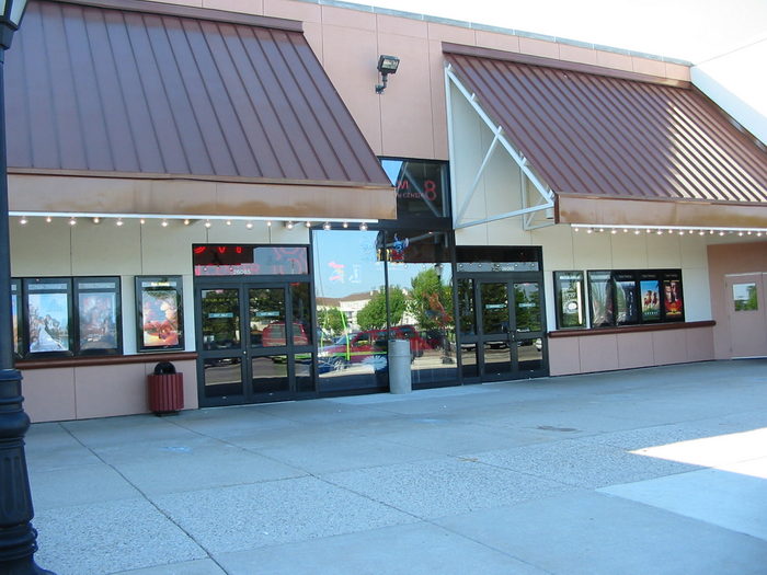Novi Town Center 8 - June 2002 (newer photo)